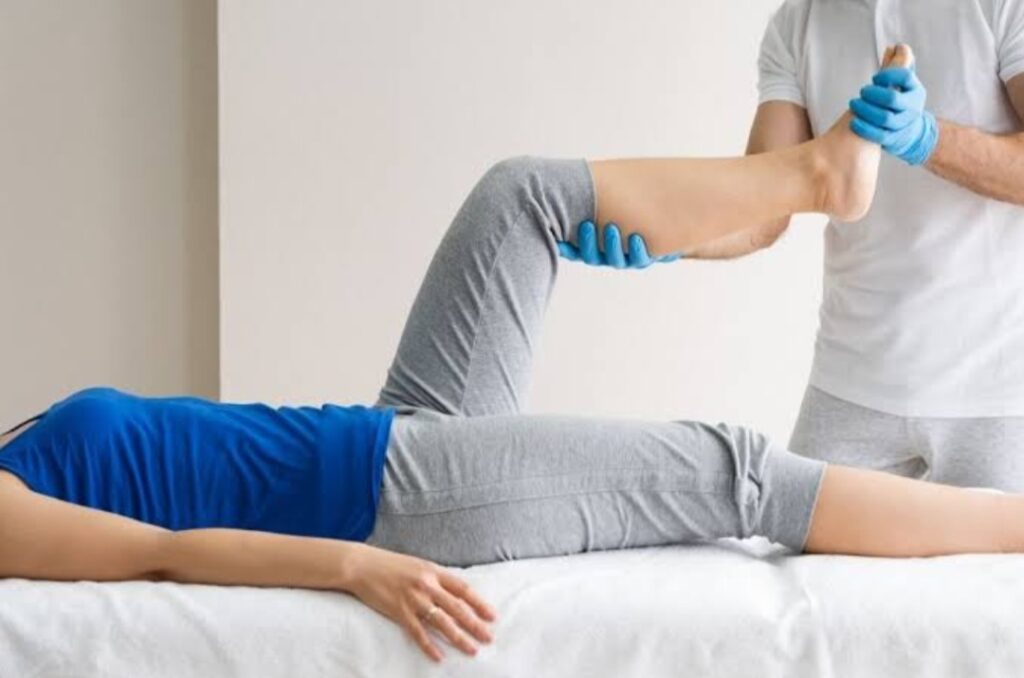 Exercicíos físicos e fisioterapias são essenciais no tratamentos da artrose